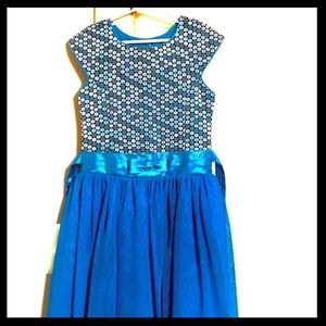 Girl’s Dress size 10